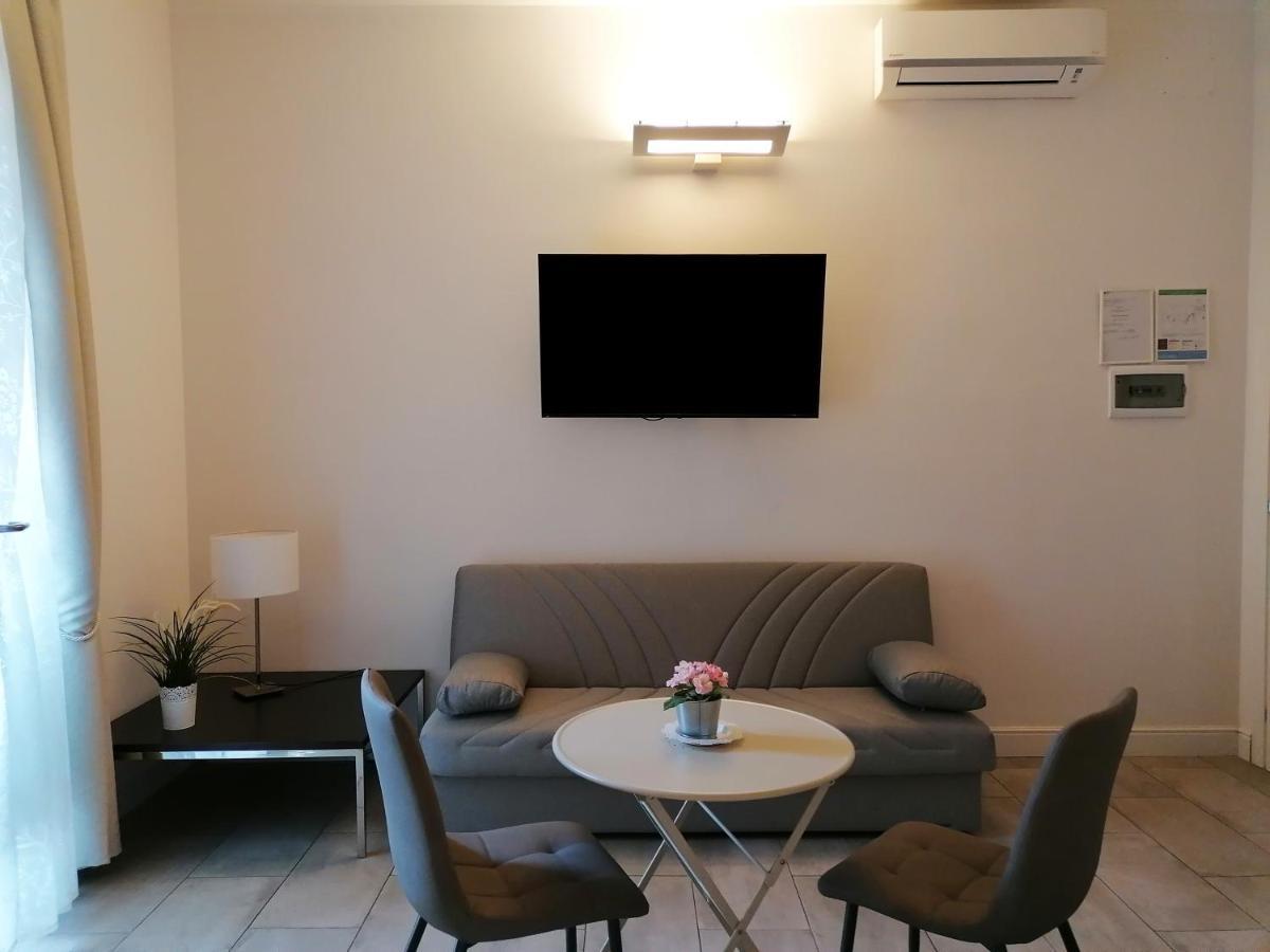Residenza Tupini, S.Pietro Suites Рим Екстер'єр фото
